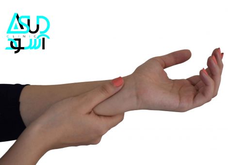 علت درد مچ دست راست و چپ + درمان: درد رگ مچ دست نشانه چیست